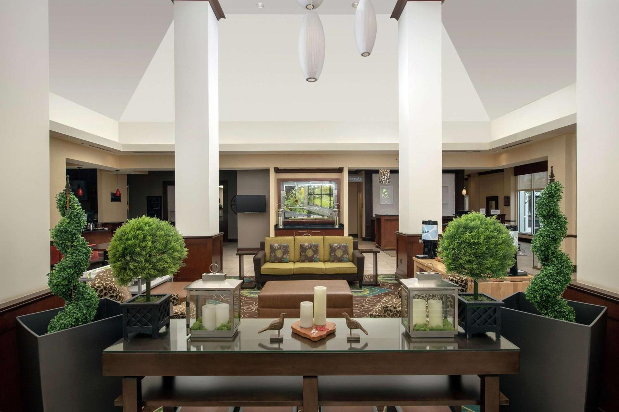 Hilton Garden Hotel 3*