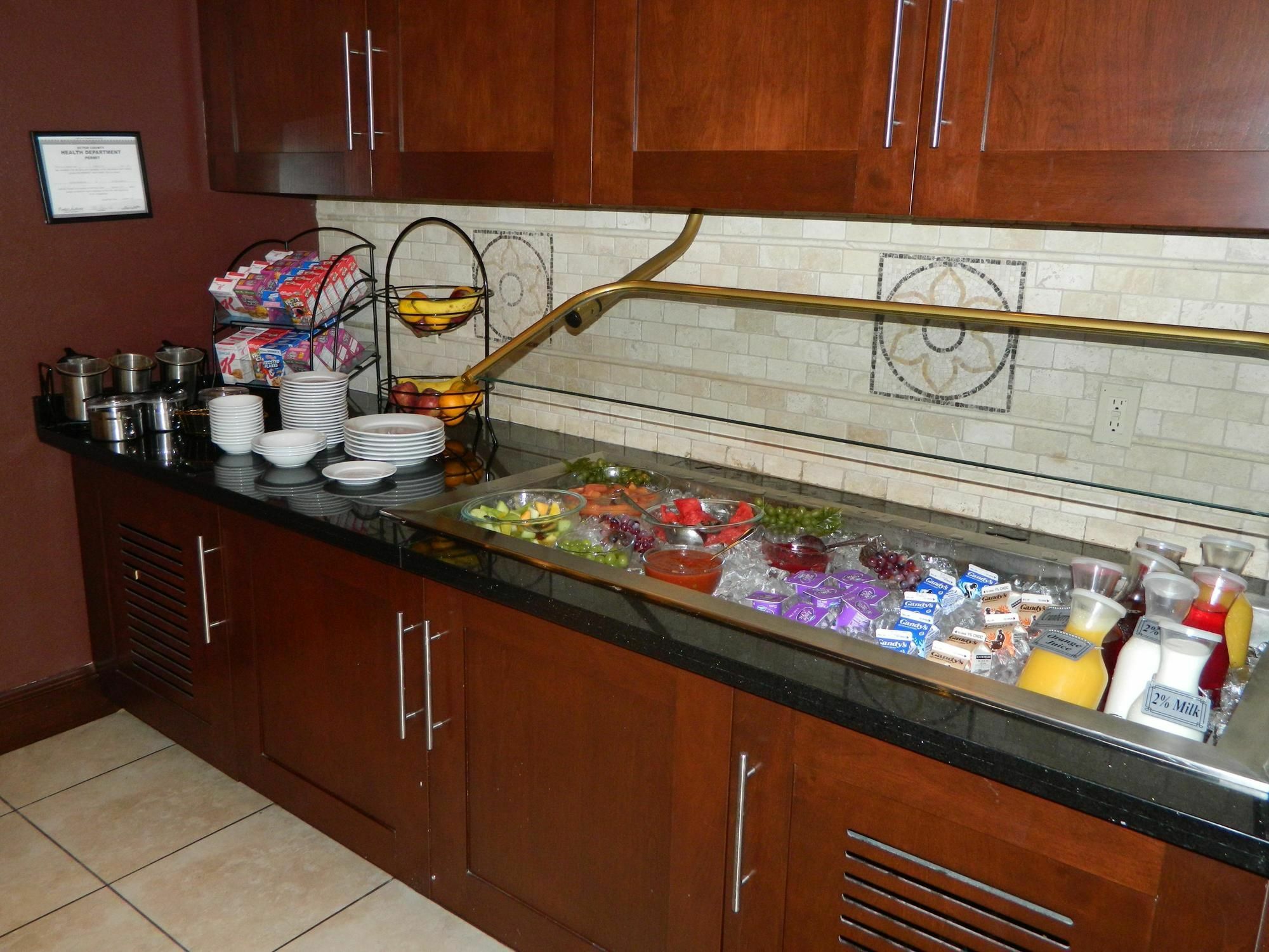 Hilton Garden 3*